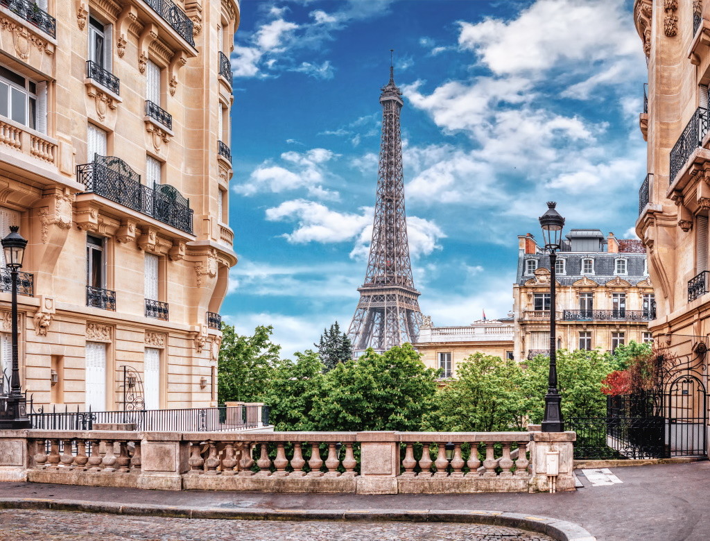 /photos/shares/Europe/0France/Paris/FranceParisEiffelTower3.jpg